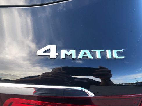 Used 2022 Mercedes-Benz GLC 300 4MATIC image 46