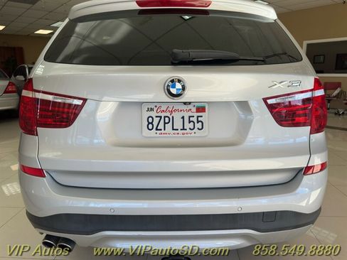 Used 2017 BMW X3 xDrive28i image 4