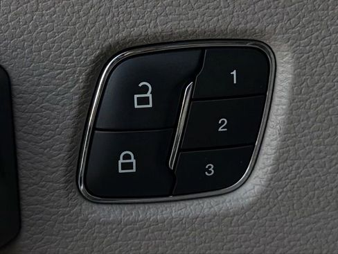 Used 2019 Ford F150 Limited w/ Trailer Tow Package image 28