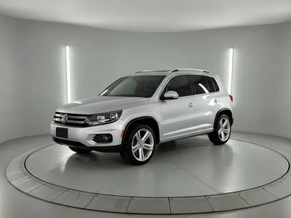 Used 2016 Volkswagen Tiguan R-Line