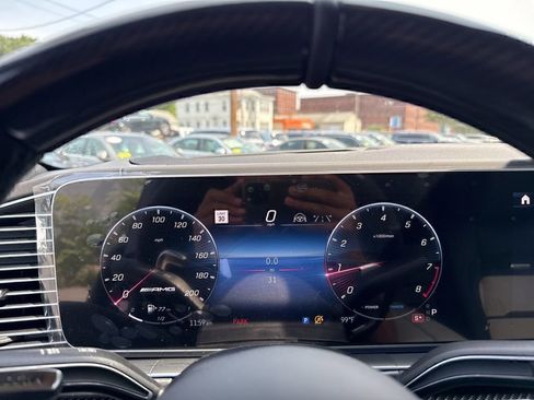 New 2025 Mercedes-Benz GLS 63 AMG 4MATIC image 17