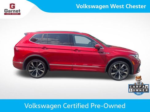 Used 2024 Volkswagen Tiguan SEL R-Line AWD/4WD image 7
