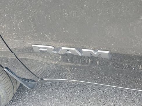 Used 2023 RAM 1500 Big Horn AWD/4WD image 9