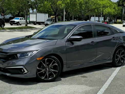 Used 2020 Honda Civic Sport image 6