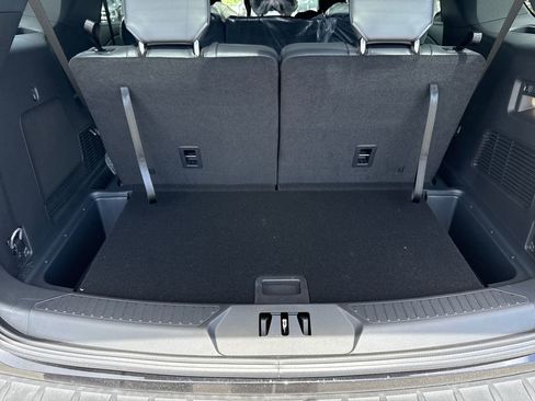 New 2025 Ford Explorer ST-Line image 21