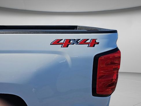 Used 2019 Chevrolet Silverado 1500 LT w/ All Star Edition image 14