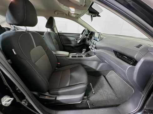 Used 2024 Nissan Sentra SV image 28
