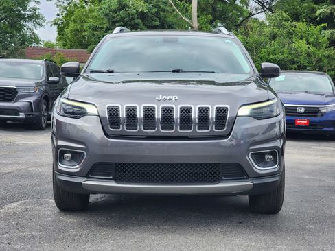 Used 2019 Jeep Cherokee Limited AWD/4WD image 2