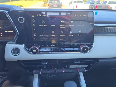 New 2026 GMC Canyon AT4X image 15