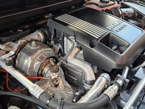 Used 2025 GMC Sierra 1500 Elevation w/ Elevation Premium Package image 24