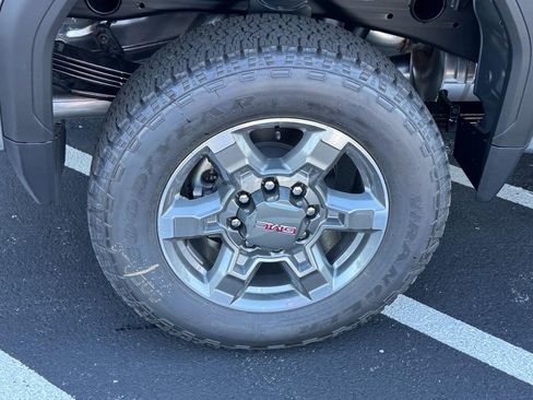 New 2026 GMC Sierra 2500 SLE w/ SLE Value Package; AWD/4WD image 5