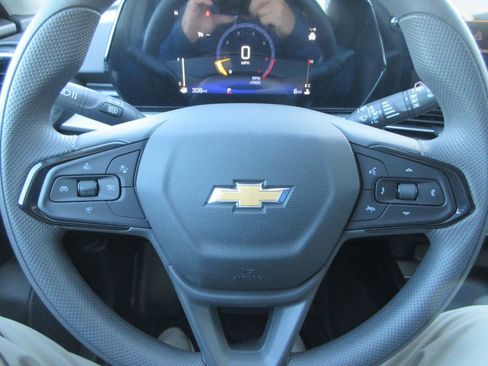 New 2026 Chevrolet Trax LT w/ LPO, Blackout Package image 23