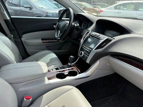 Used 2016 Acura TLX image 14