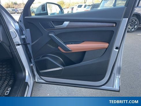 Used 2022 Audi Q5 2.0T Prestige w/ Prestige Package image 23