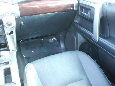 Used 2019 Toyota 4Runner Limited image 14