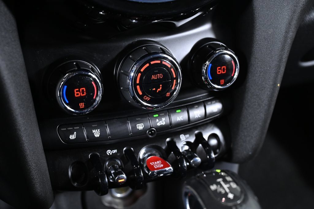 Used 2015 MINI Cooper 2-Door Hardtop FWD image 17