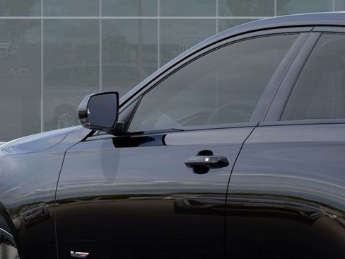 New 2025 Cadillac CT4 V image 12