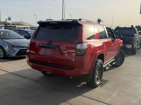 Used 2020 Toyota 4Runner Venture w/ Moonroof Package image 5