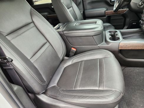 Certified 2020 GMC Sierra 2500 Denali w/ Denali Ultimate Package image 9