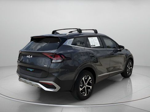 Used 2024 Kia Sportage EX AWD/4WD image 3