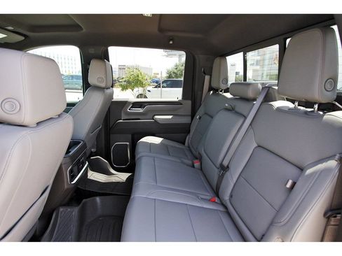 Used 2024 GMC Sierra 2500 SLT w/ Texas SLT Premium Package AWD/4WD image 13