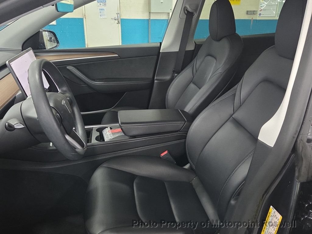Used 2024 Tesla Model Y 2WD image 2
