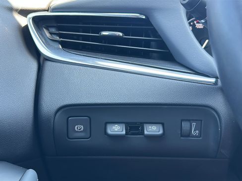 Used 2023 Buick Enclave Premium w/ Experience Buick Package image 37