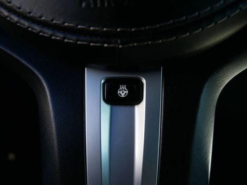 Used 2021 BMW X5 M50i w/ Dynamic Handling Package image 23