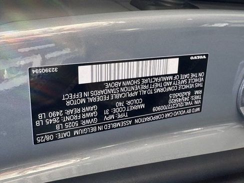 New 2026 Volvo XC40 B5 Plus w/ Protection Package Premier image 30