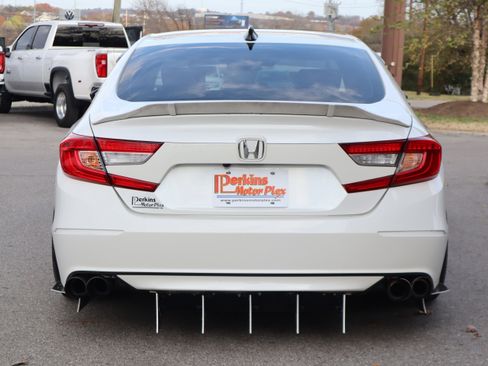 Used 2022 Honda Accord Sport image 8