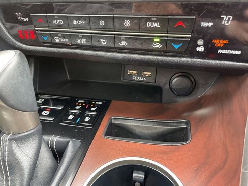 Used 2022 Lexus RX 350 AWD w/ Premium Package image 32