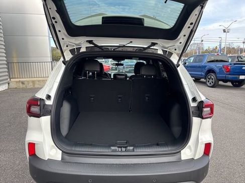 New 2025 Ford Escape ST-Line w/ Equipment Group 301A image 32