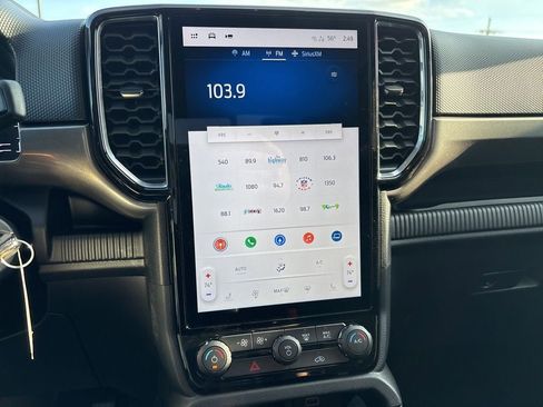 New 2025 Ford Ranger XLT w/ Equipment Group 301A High image 12