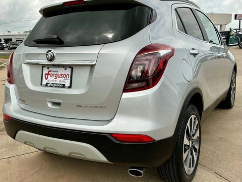 Used 2022 Buick Encore Preferred w/ Safety Package FWD image 21