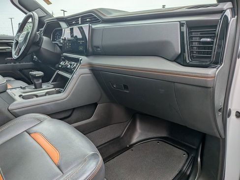 Used 2023 GMC Sierra 1500 AT4 w/ AT4 Preferred Package image 30