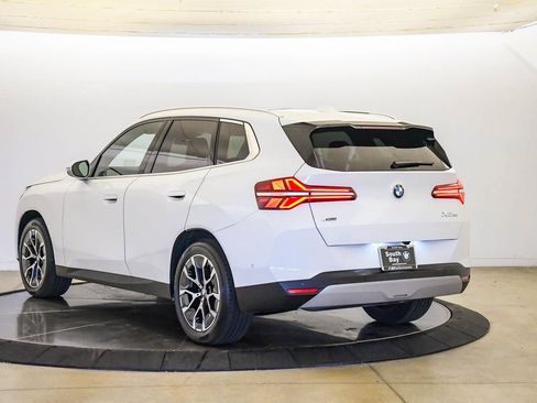 Used 2026 BMW X3 xDrive30i w/ Premium Package AWD/4WD image 2