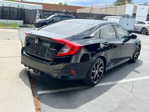 Used 2020 Honda Civic Sport image 6