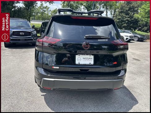 Certified 2025 Nissan Rogue SV AWD/4WD image 6