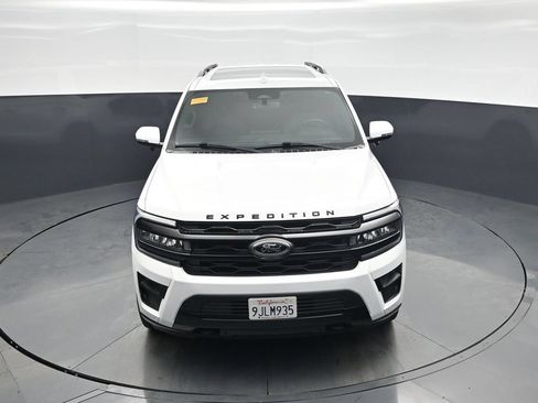 Used 2023 Ford Expedition Limited AWD/4WD image 35
