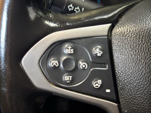 Used 2021 Chevrolet Colorado Z71 w/ Safety Package AWD/4WD image 22