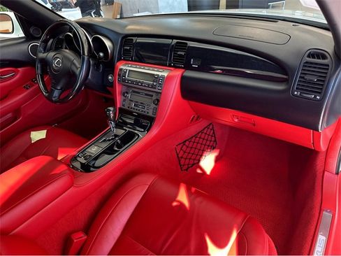 Used 2007 Lexus SC 430 Convertible image 4