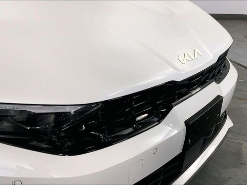 Used 2025 Kia K5 LXS FWD image 28