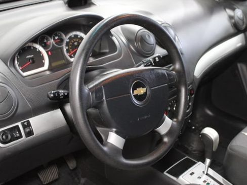 Used 2011 Chevrolet Aveo LT w/ Power and Convenience Package FWD image 11