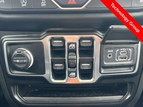 Used 2021 Jeep Wrangler Unlimited Sport image 7