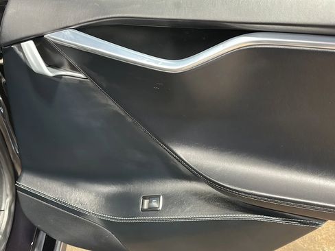 Used 2016 Tesla Model S 60 image 15