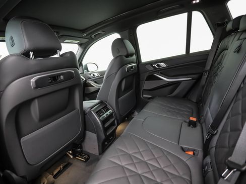 New 2026 BMW X5 xDrive40i w/ Premium Package AWD/4WD image 21