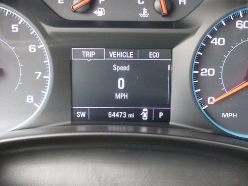 Used 2018 Chevrolet Equinox LT FWD image 28