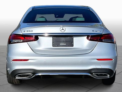 Used 2022 Mercedes-Benz E 350 4MATIC Sedan w/ Driver Assistance Package image 5