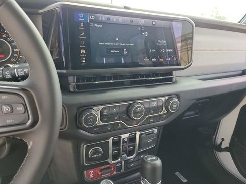 New 2026 Jeep Wrangler Willys AWD/4WD image 23