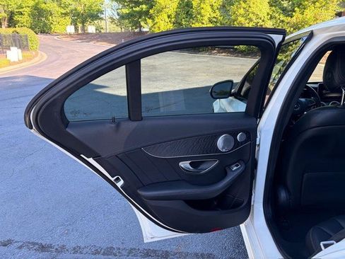 Used 2016 Mercedes-Benz C 300 4MATIC Sedan image 31